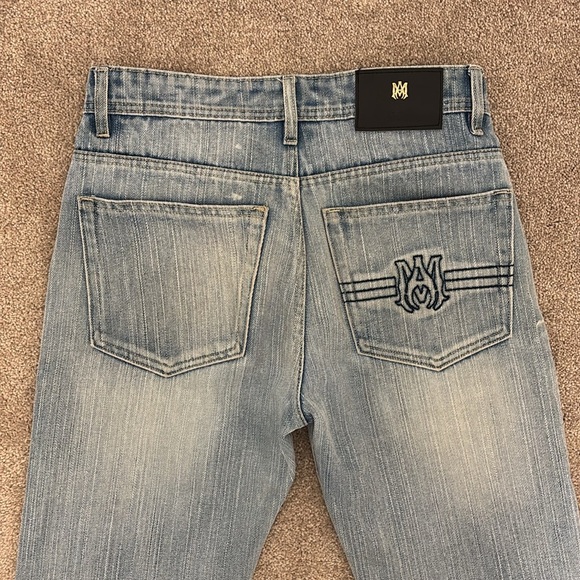 Men's light wash Blue Jeans - Picture 3 of 16